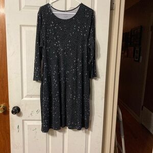 Time and Tru Black and Gray Long Sleeve Swing Dress with Subtle Animal Print